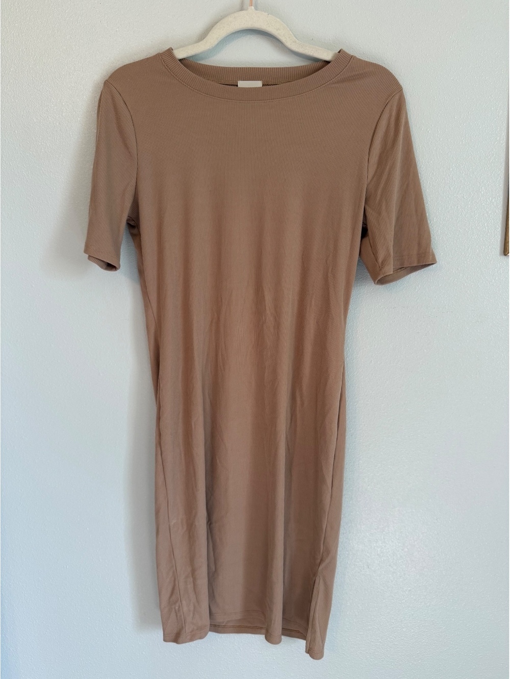 Elloh Pinkblush Beige Ribbed Short Sleeve Bodycon Maternity Dress Size Small